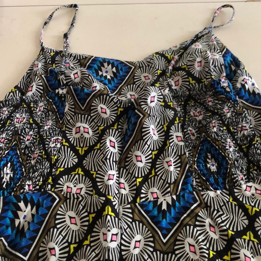 Dress - Picture 4 of 5